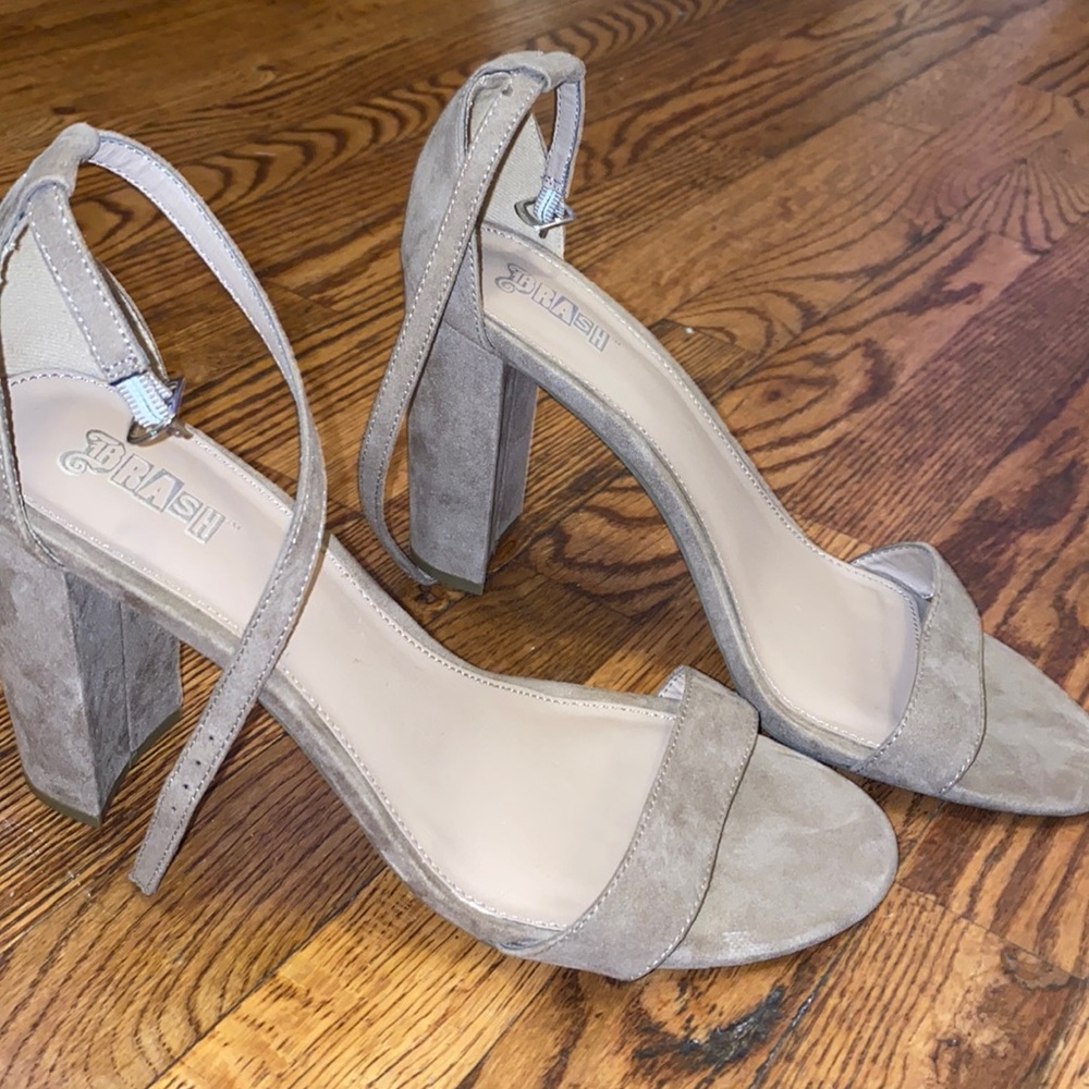 Tan thick heeled sandal by Brash (Payless)